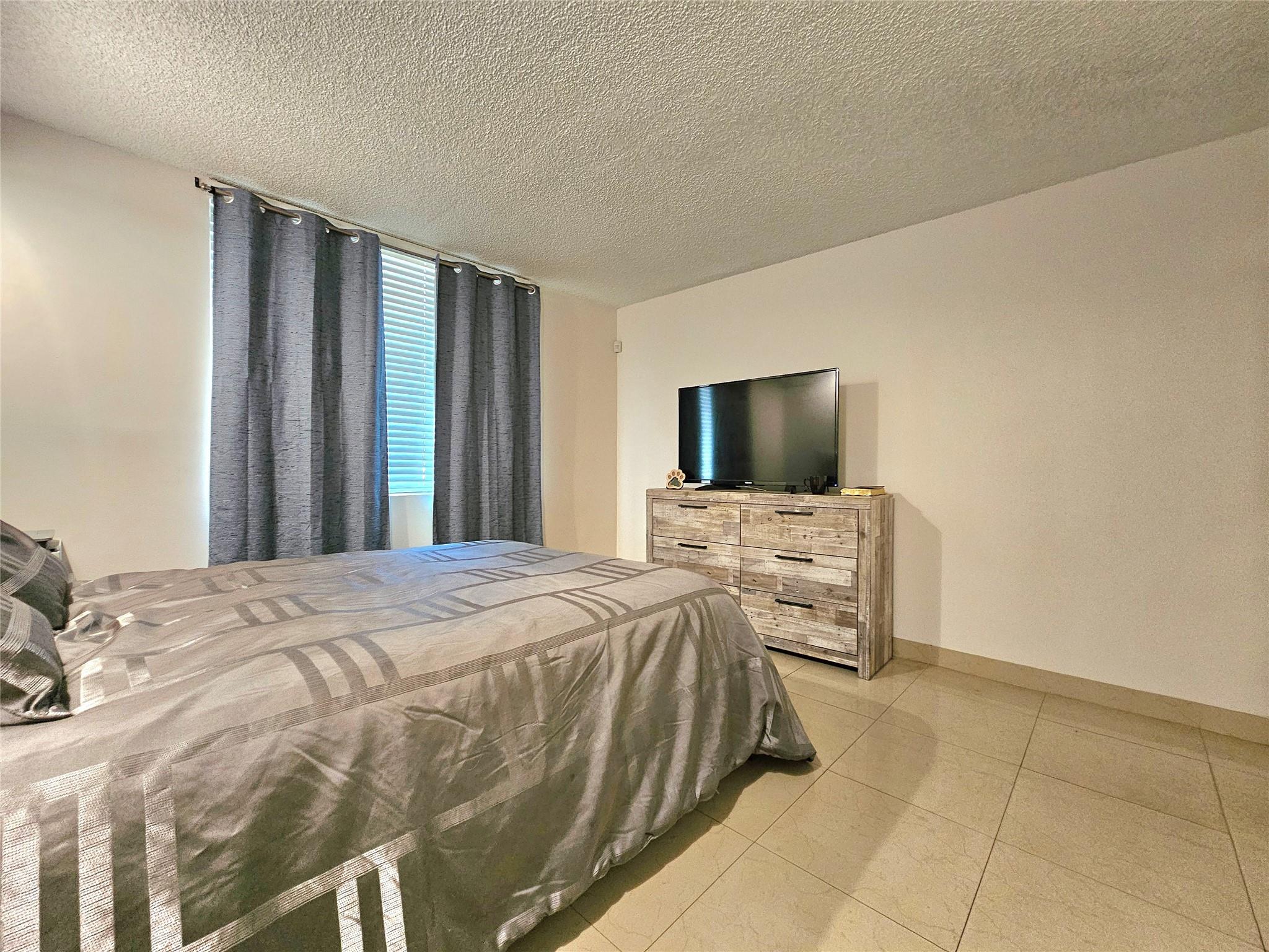 Coco Parc Condo - Residential Lease