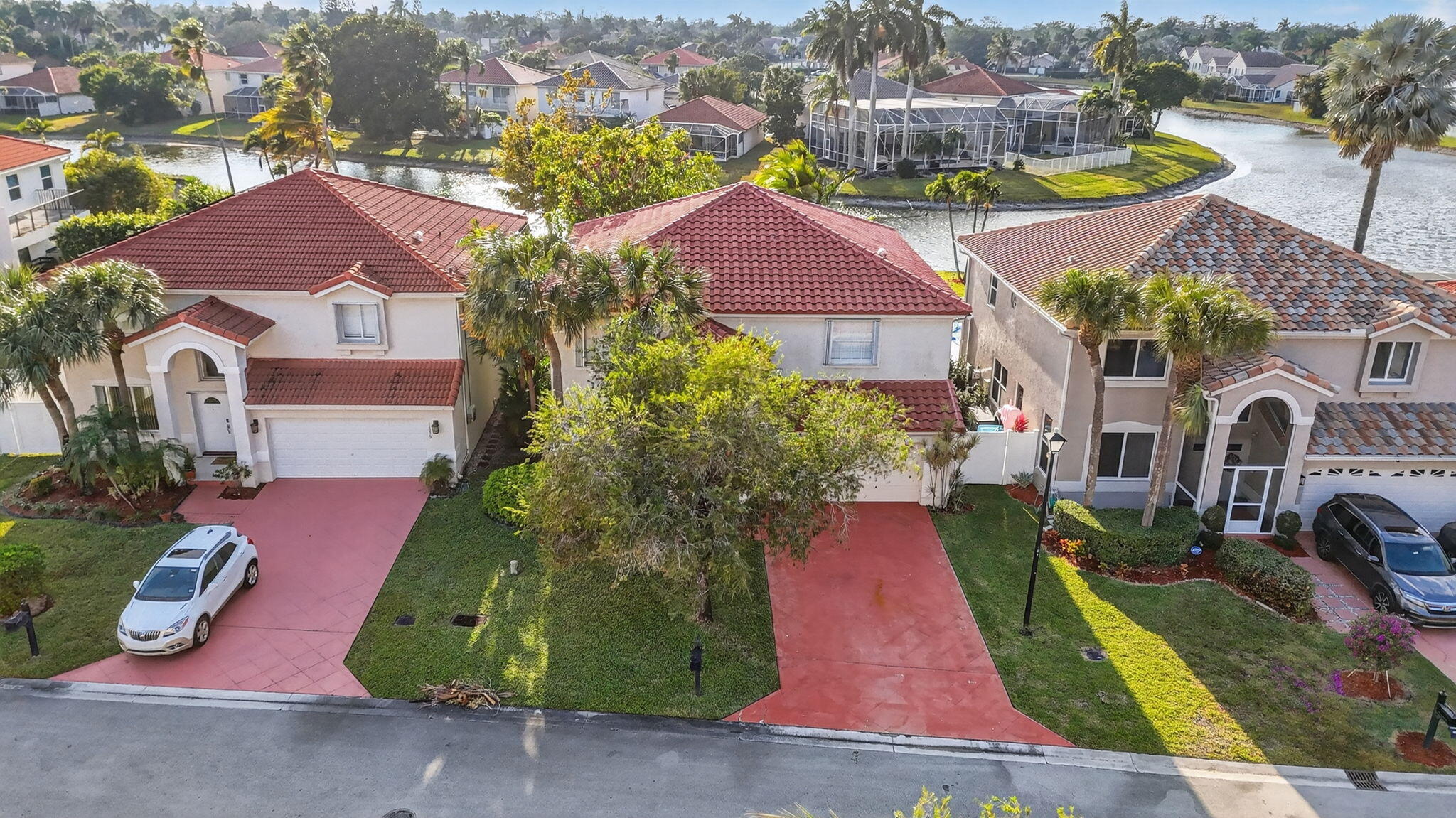 BOCA CHASE TR 9 E - Residential Lease