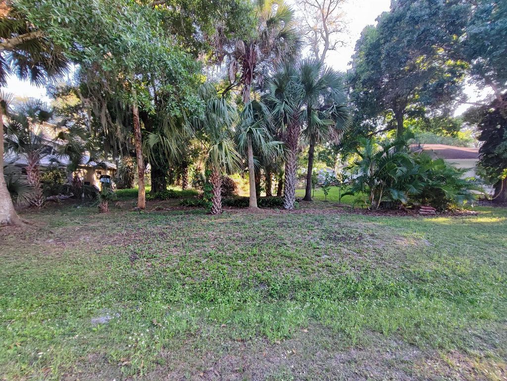 Photo of 7105 Arthurs Road, Fort Pierce, FL 34951 (MLS # R10988127)