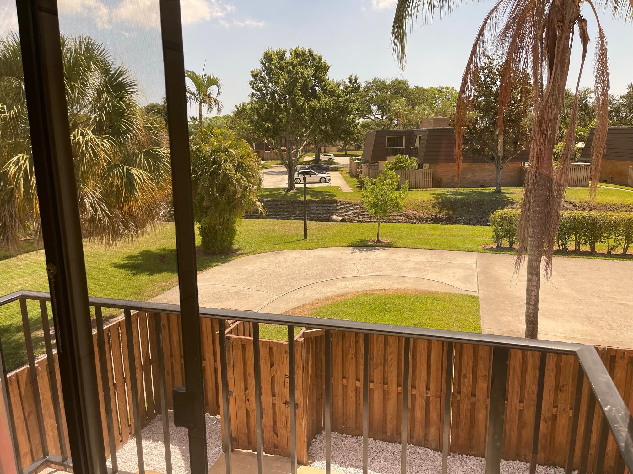 MERIDIAN PARK - Residential