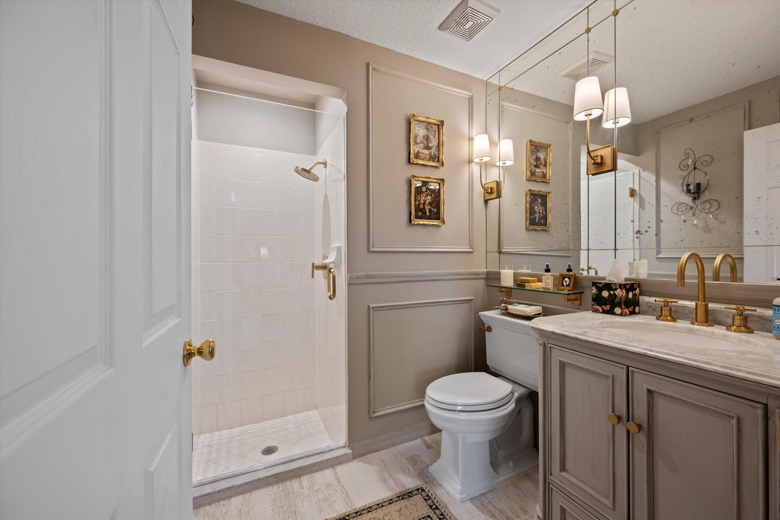 SADDLE TRAIL PARK OF WELLINGTON - Residential