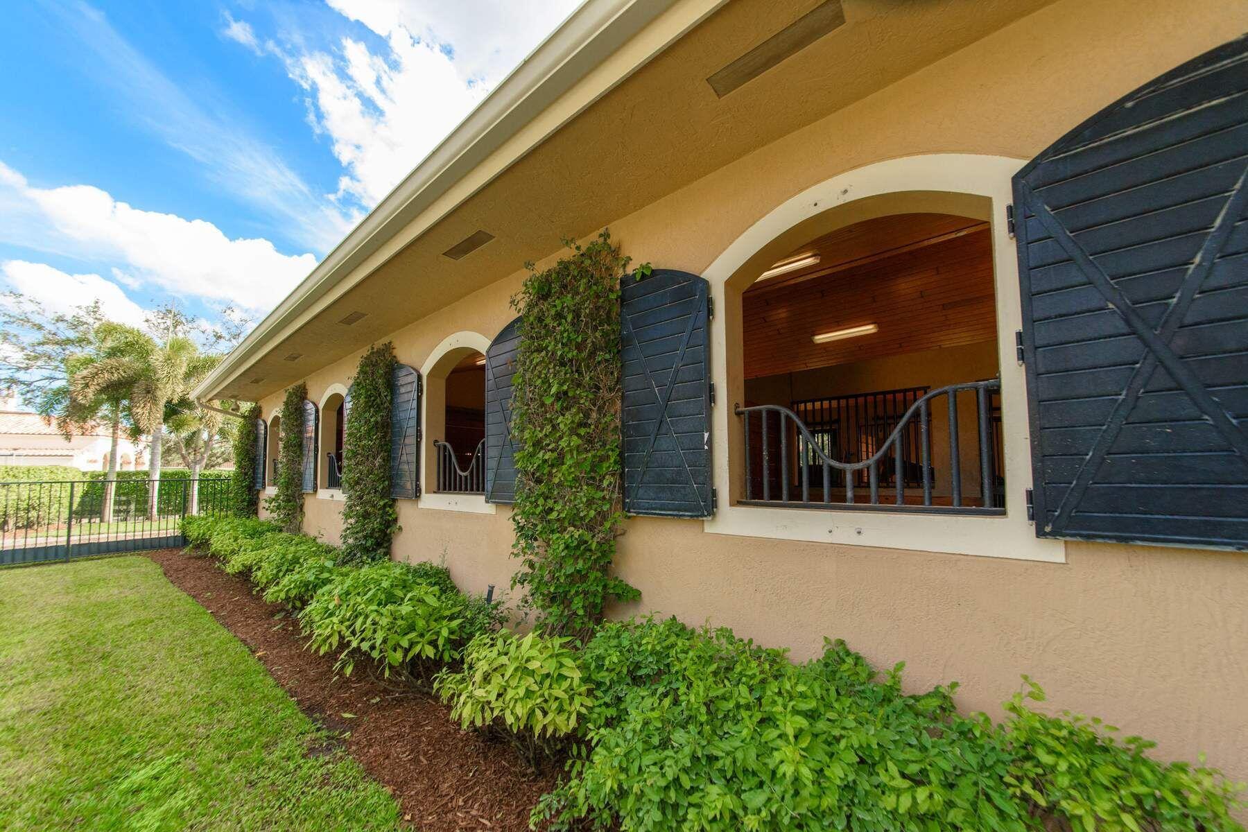 SADDLE TRAIL PARK OF WELLINGTON - Residential