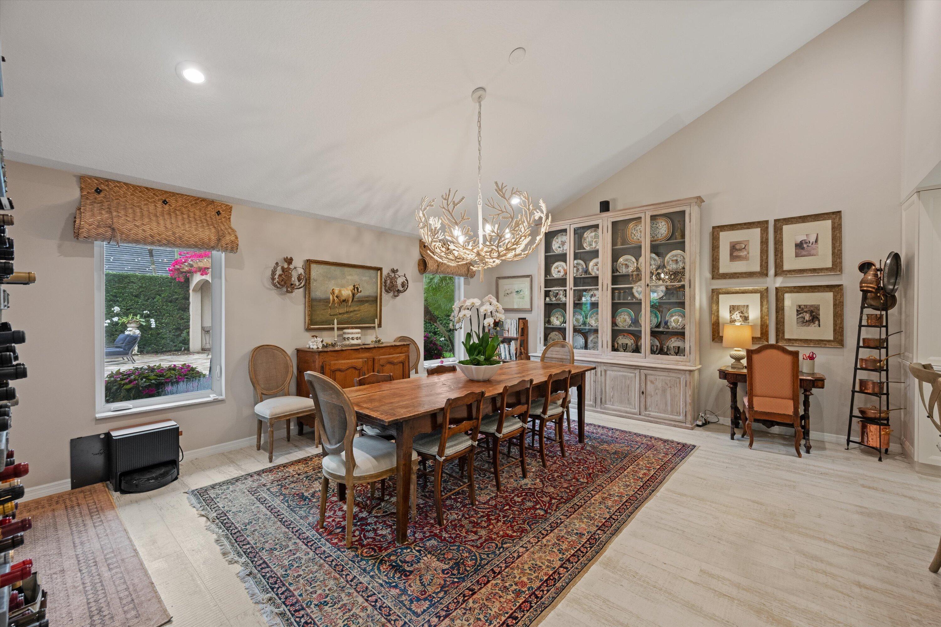 SADDLE TRAIL PARK OF WELLINGTON - Residential