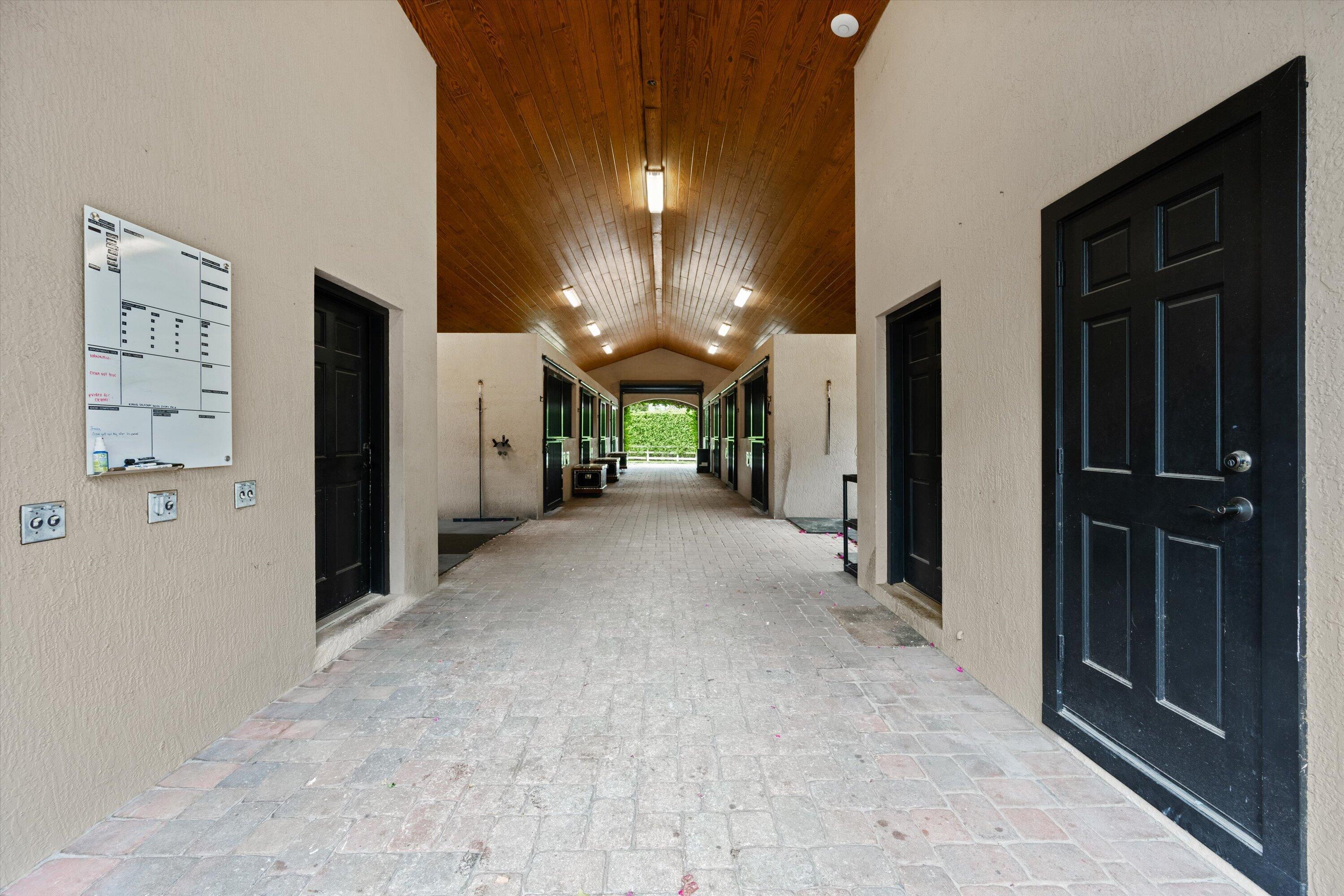 SADDLE TRAIL PARK OF WELLINGTON - Residential