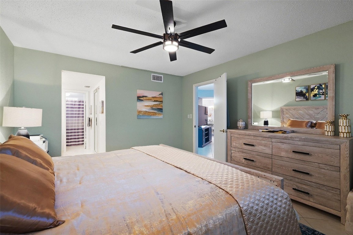 TOPAZ SOUTH CONDO - Residential