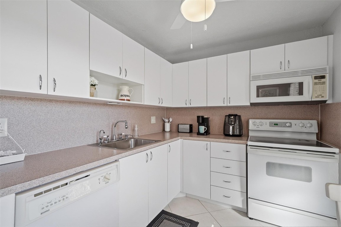 TOPAZ SOUTH CONDO - Residential