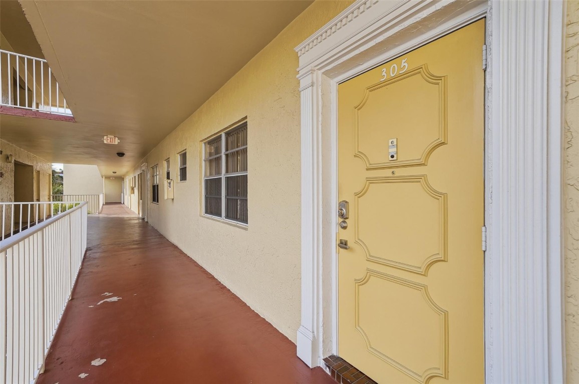 TOPAZ SOUTH CONDO - Residential