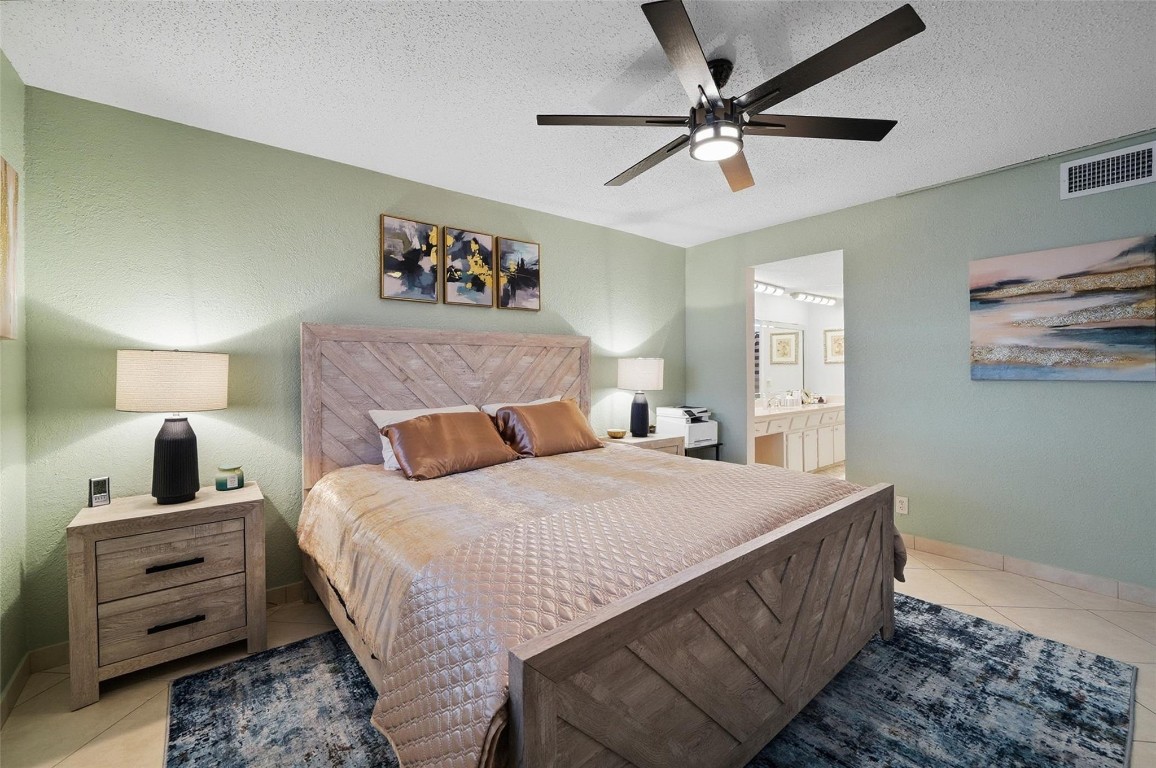 TOPAZ SOUTH CONDO - Residential