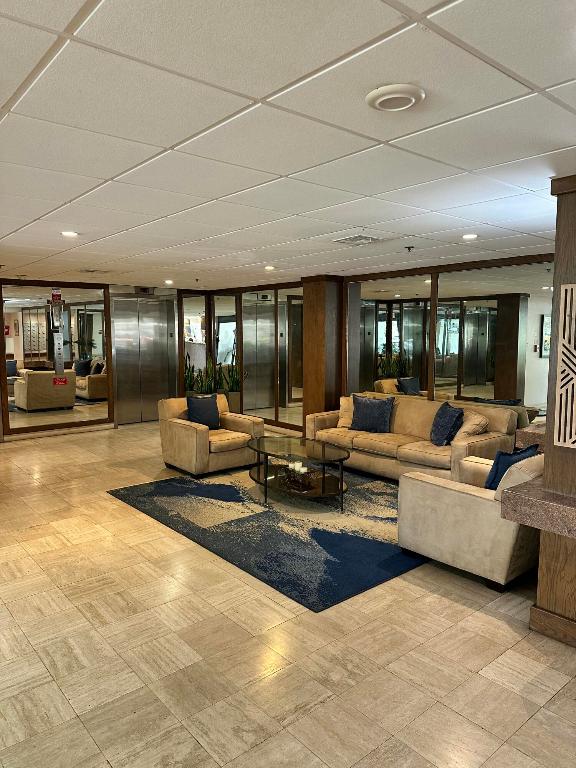 3850 Washington Street 510