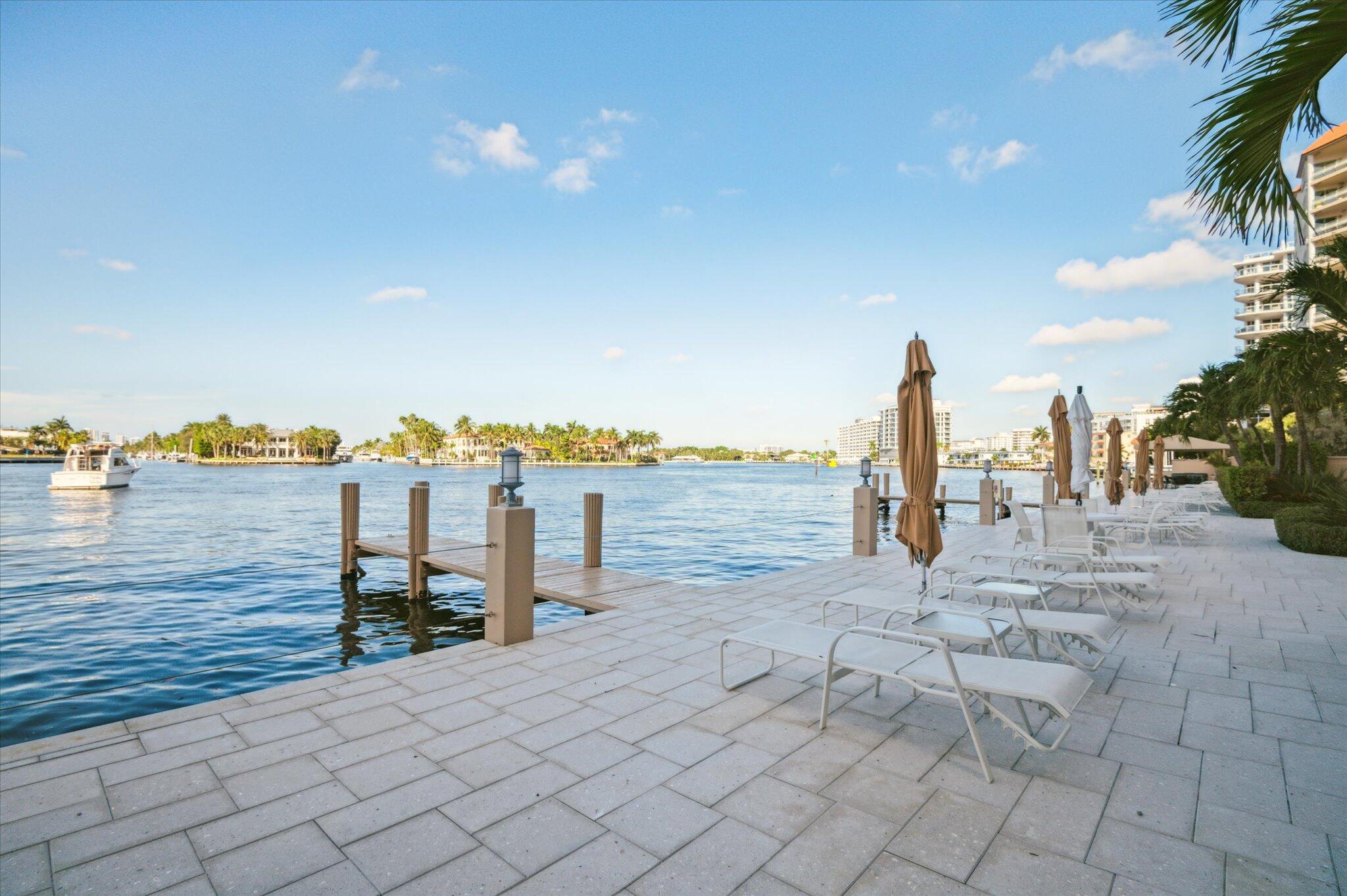 VERSAILLES CO-OP - Residential