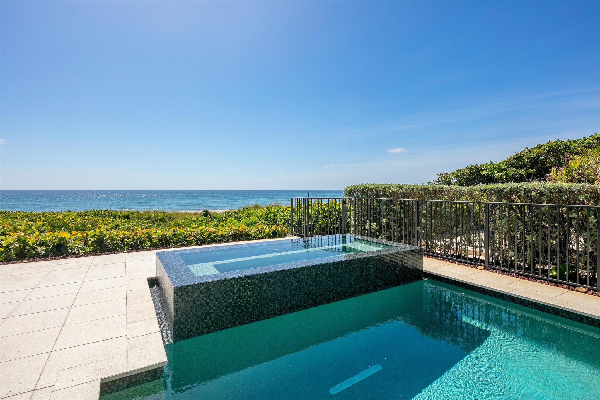 DELRAY OCEAN ESTATES - Residential