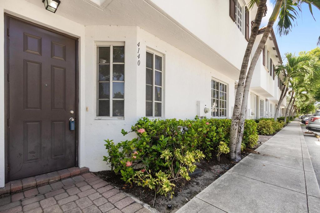 Photo of 4140 Napoli Lake Drive, Riviera Beach, FL 33410 (MLS # R11072337)