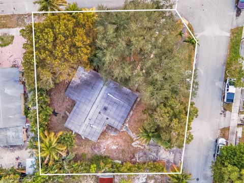 A home in Deerfield Beach