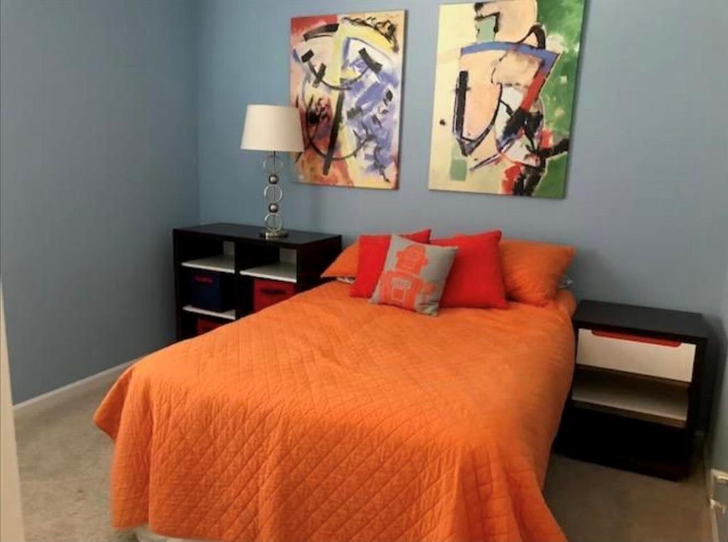 BLUE LAKE TOWNHOMES - Residential Lease