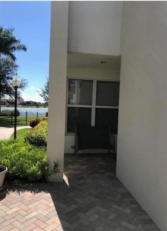 BLUE LAKE TOWNHOMES - Residential Lease