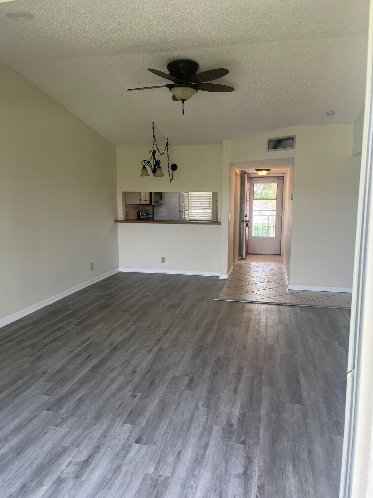 ROSEWOOD CONDO - Residential Lease