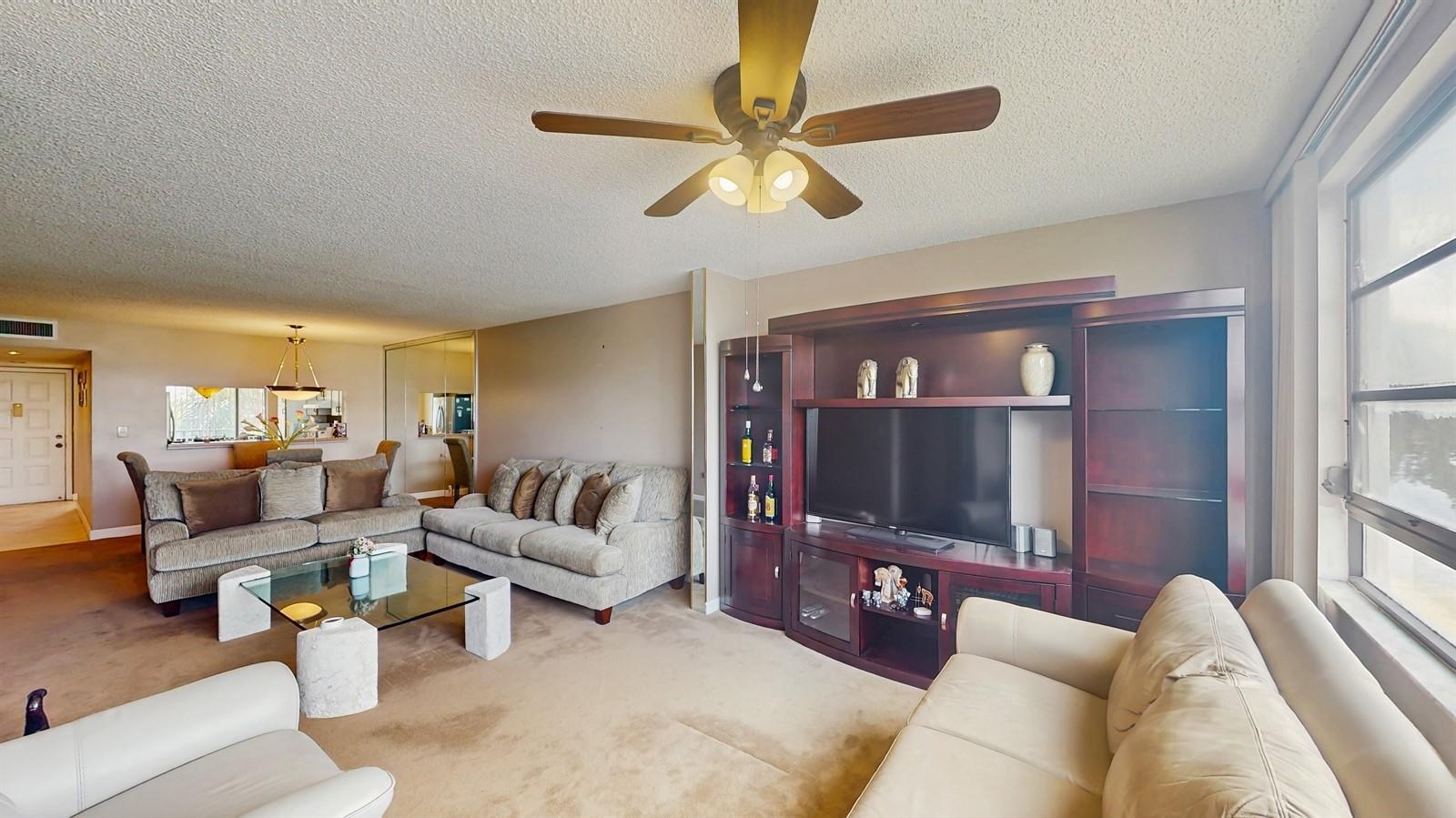 10352 E Clairmont Cir 1