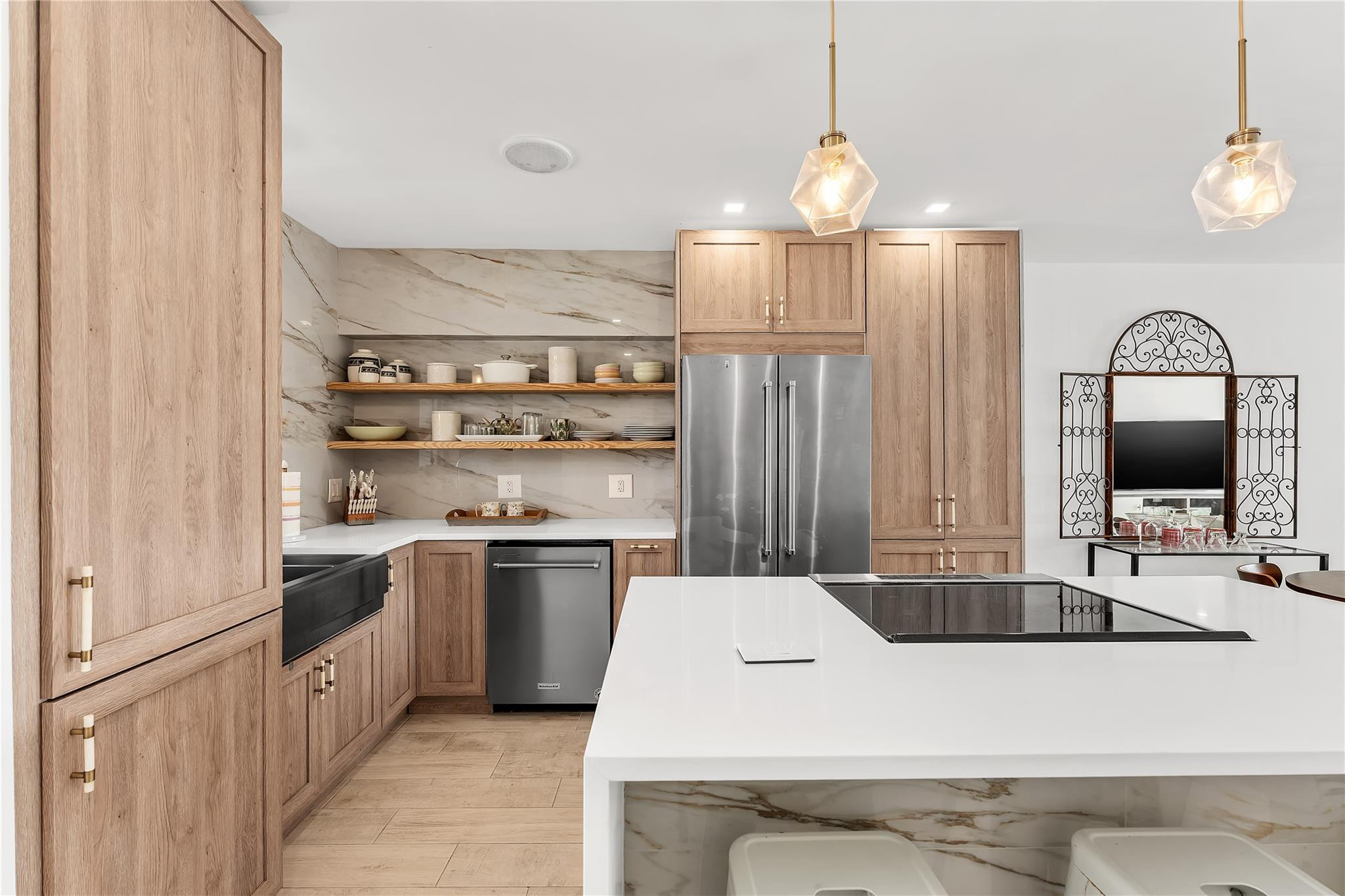 2400 NE 36th Street 12