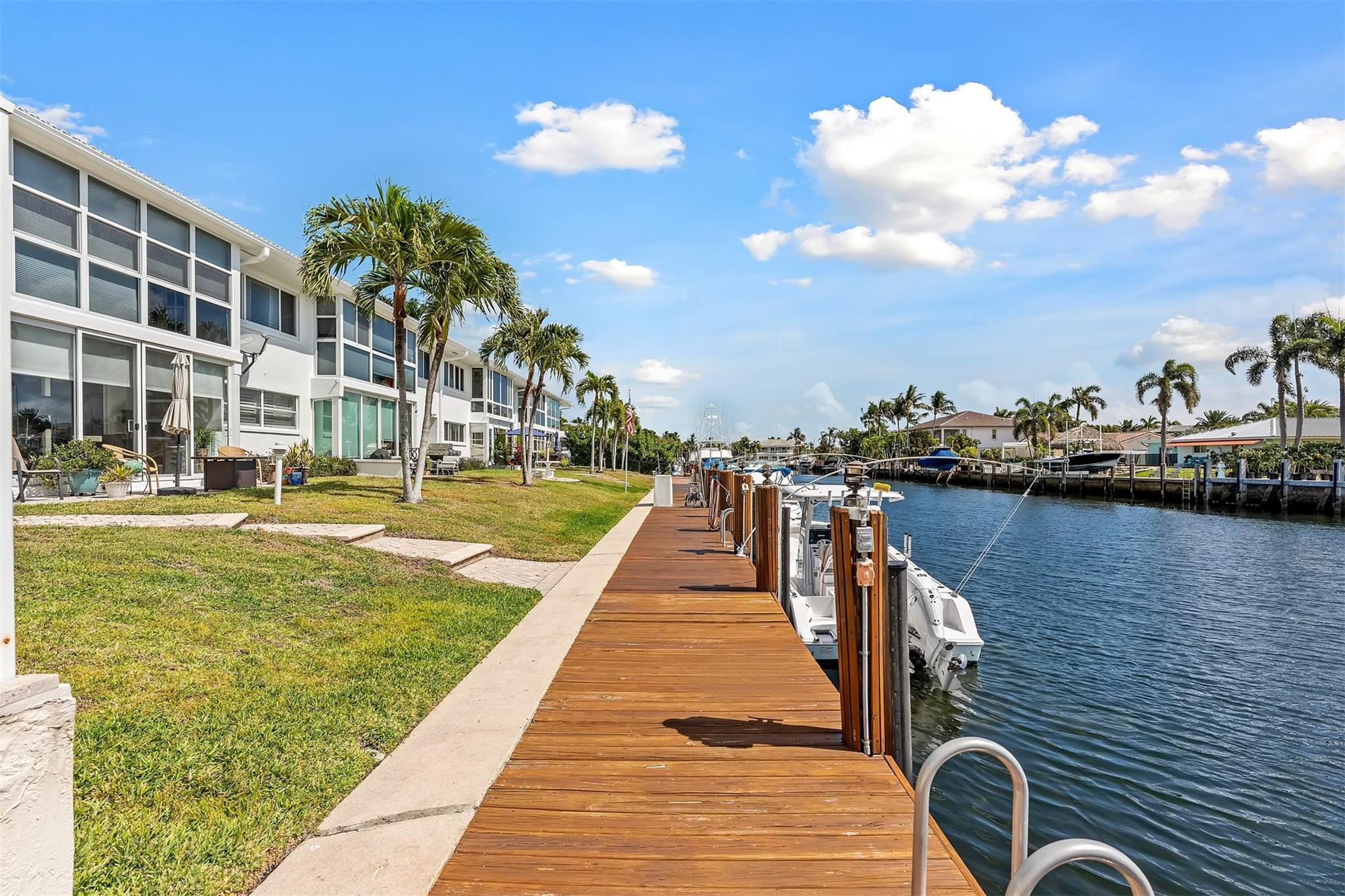 Hibiscus Terrace - Residential