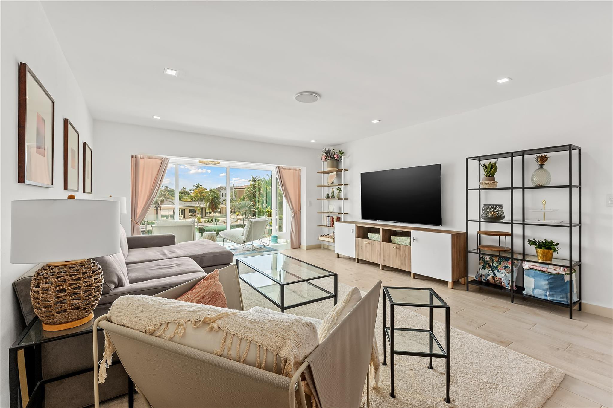 Hibiscus Terrace - Residential