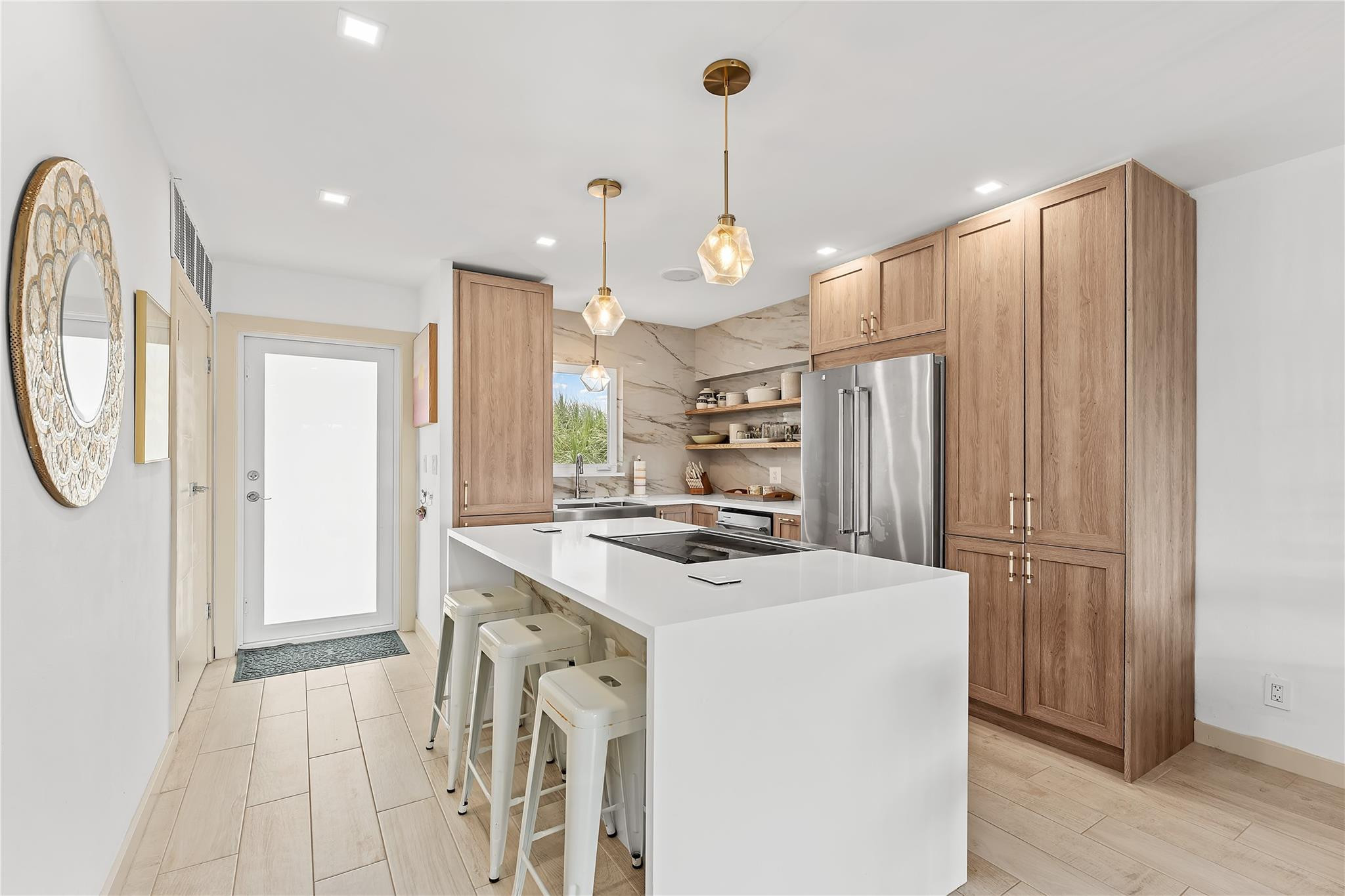 2400 NE 36th Street 12