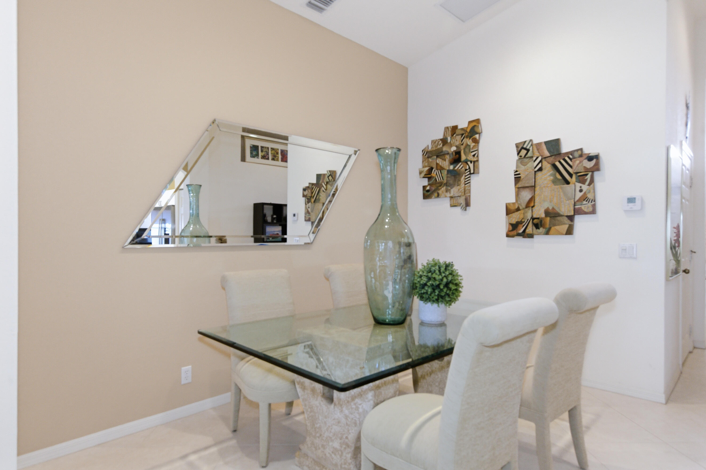 HUNTINGTON WALK POD H - Residential