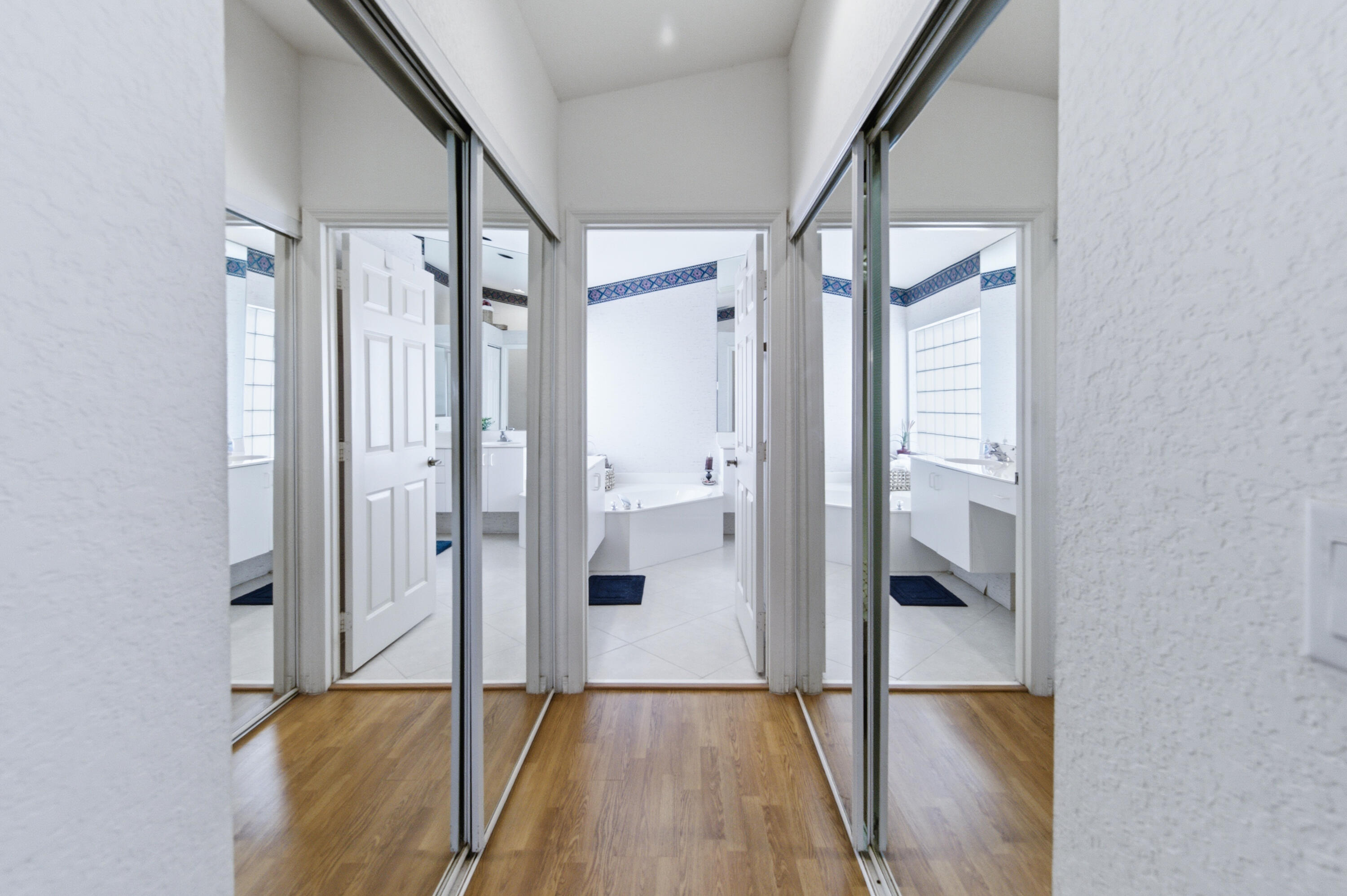 HUNTINGTON WALK POD H - Residential