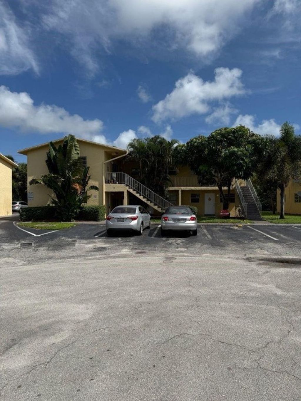 Photo of 481 Sunshine Drive #C1, Coconut Creek, FL 33066 (MLS # F10531054)