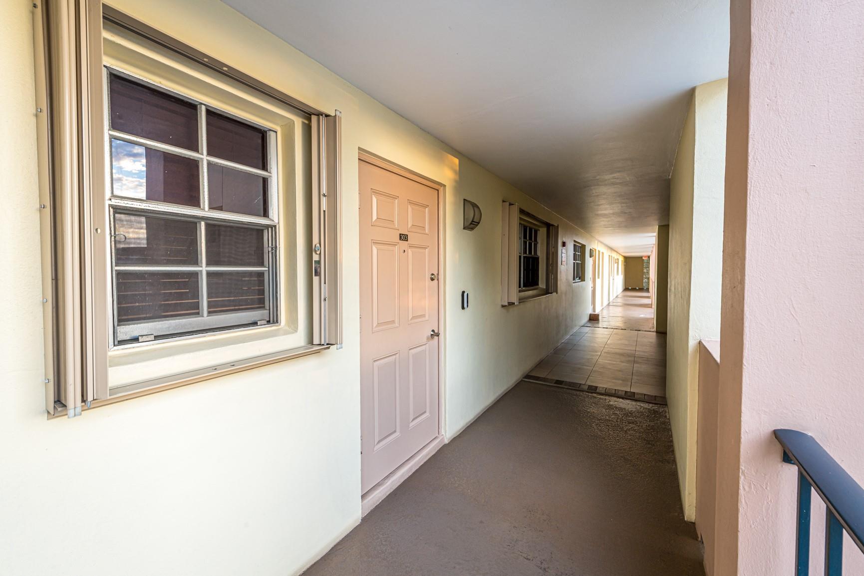 THE BRIARWOOD CLUB - Residential