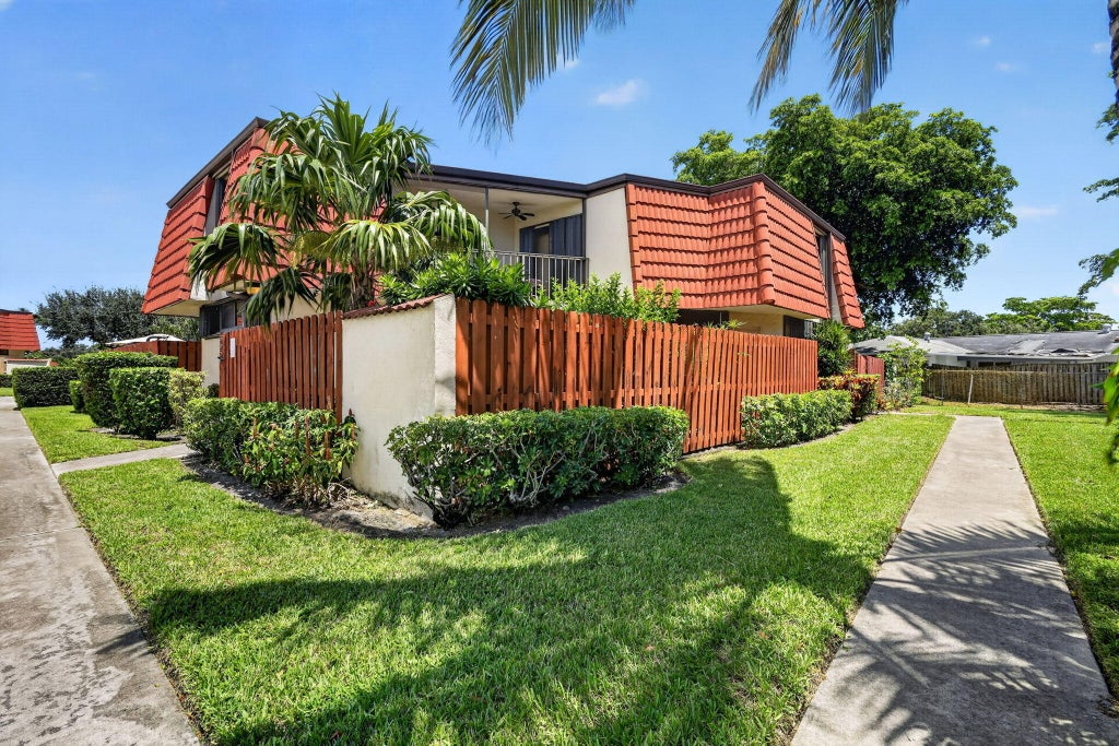 Photo of 3659 VICTORIA Drive, West Palm Beach, FL 33406 (MLS # B26069766)
