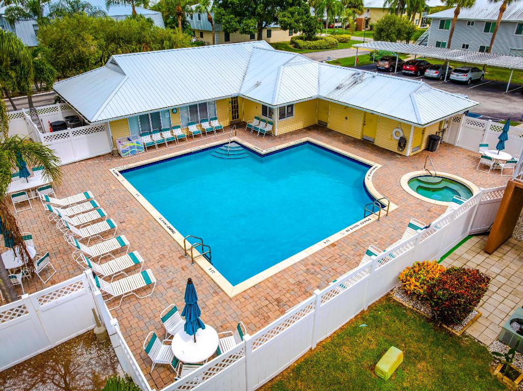 THE FOUNTAINS OF ST LUCIE - Residential