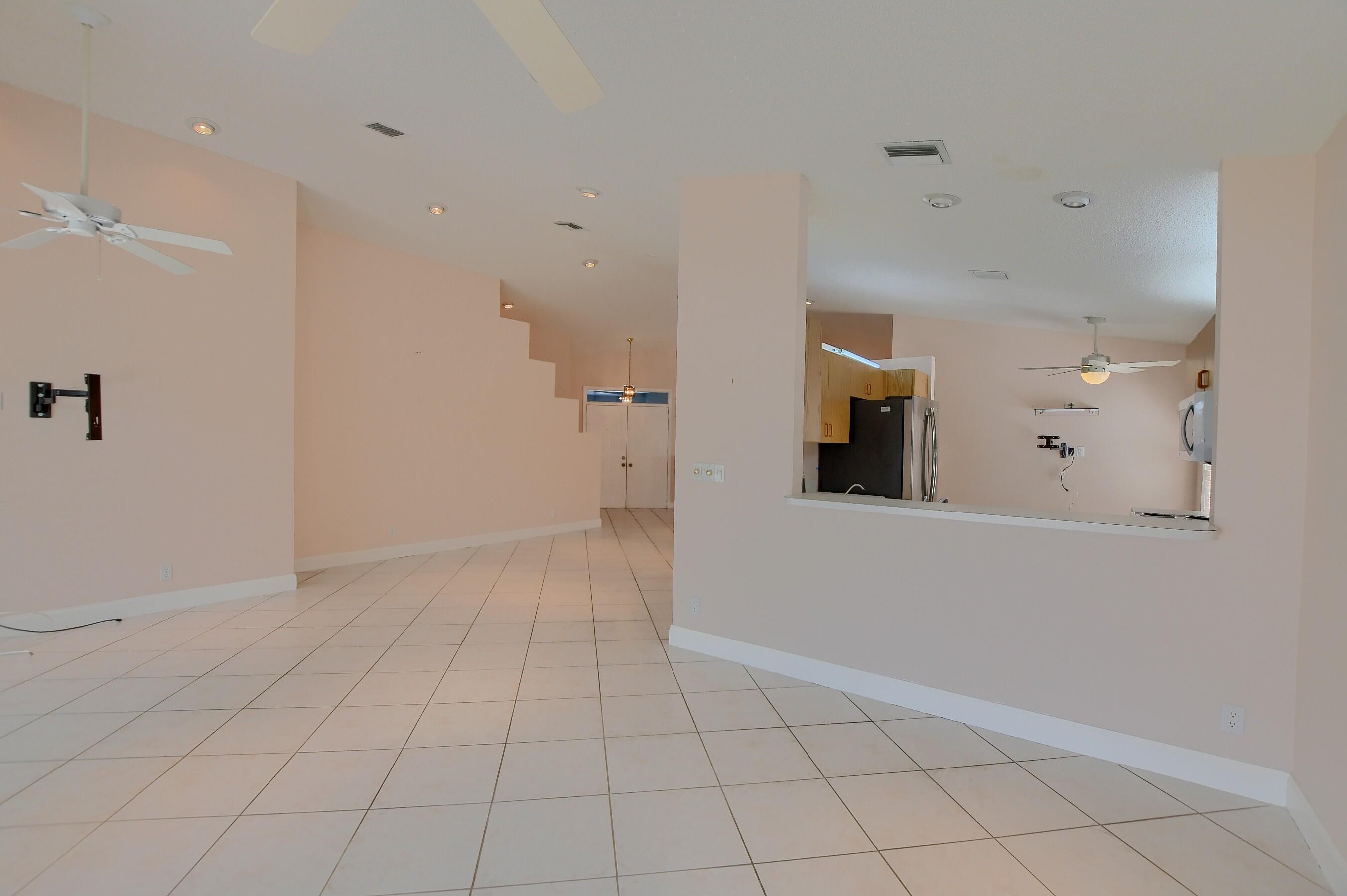 PALM ISLES - Residential