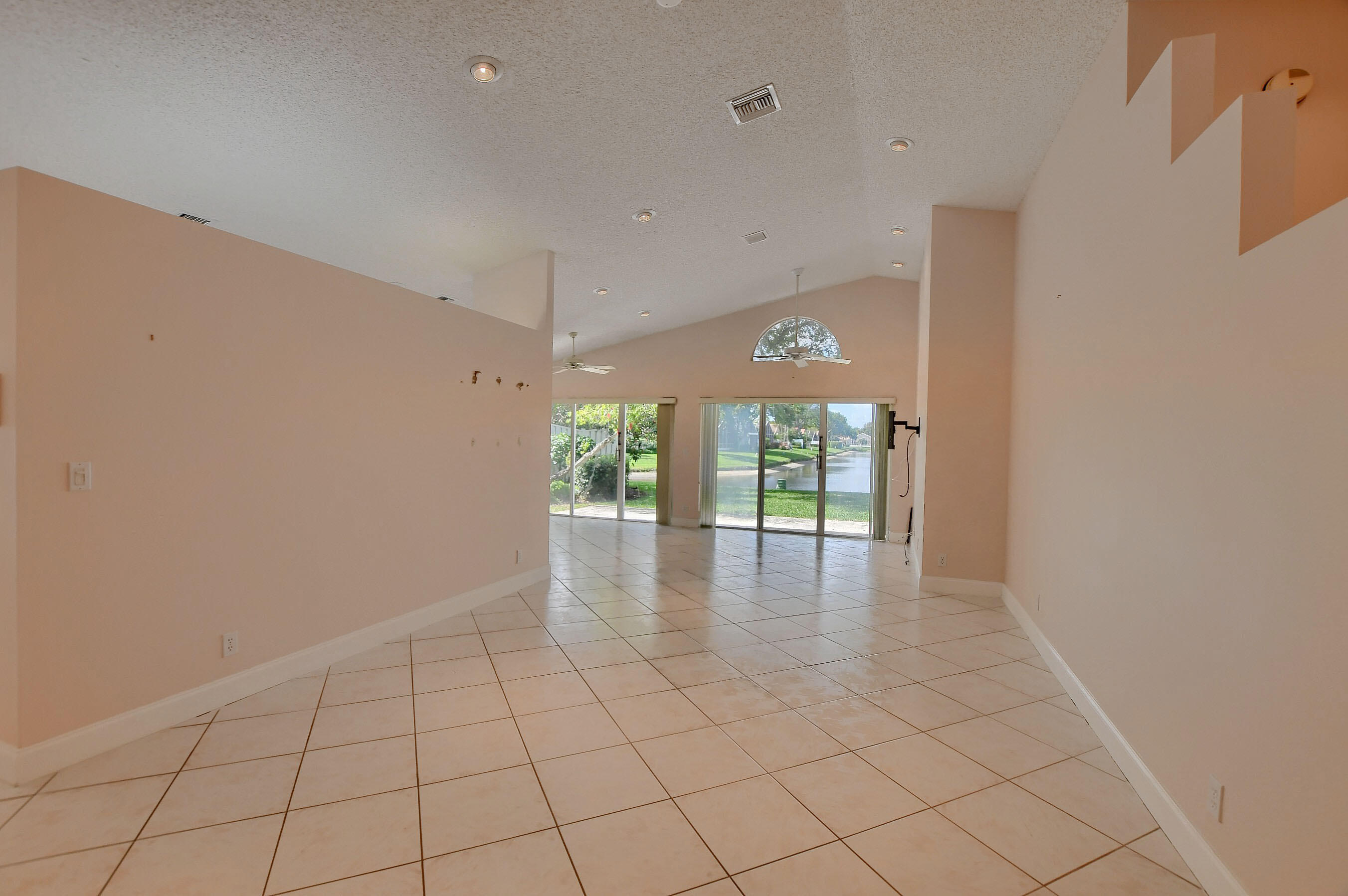 PALM ISLES - Residential