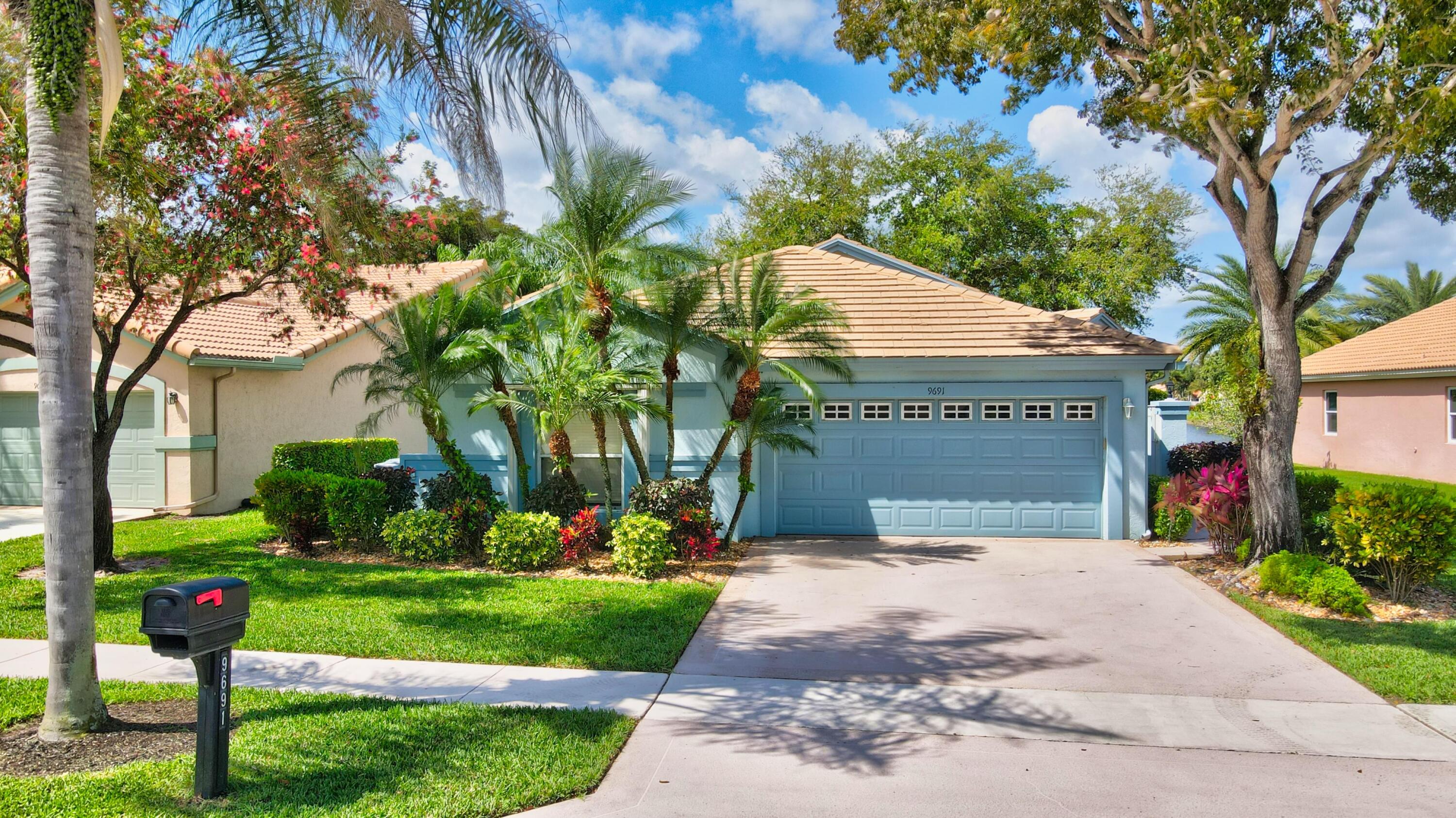 PALM ISLES - Residential