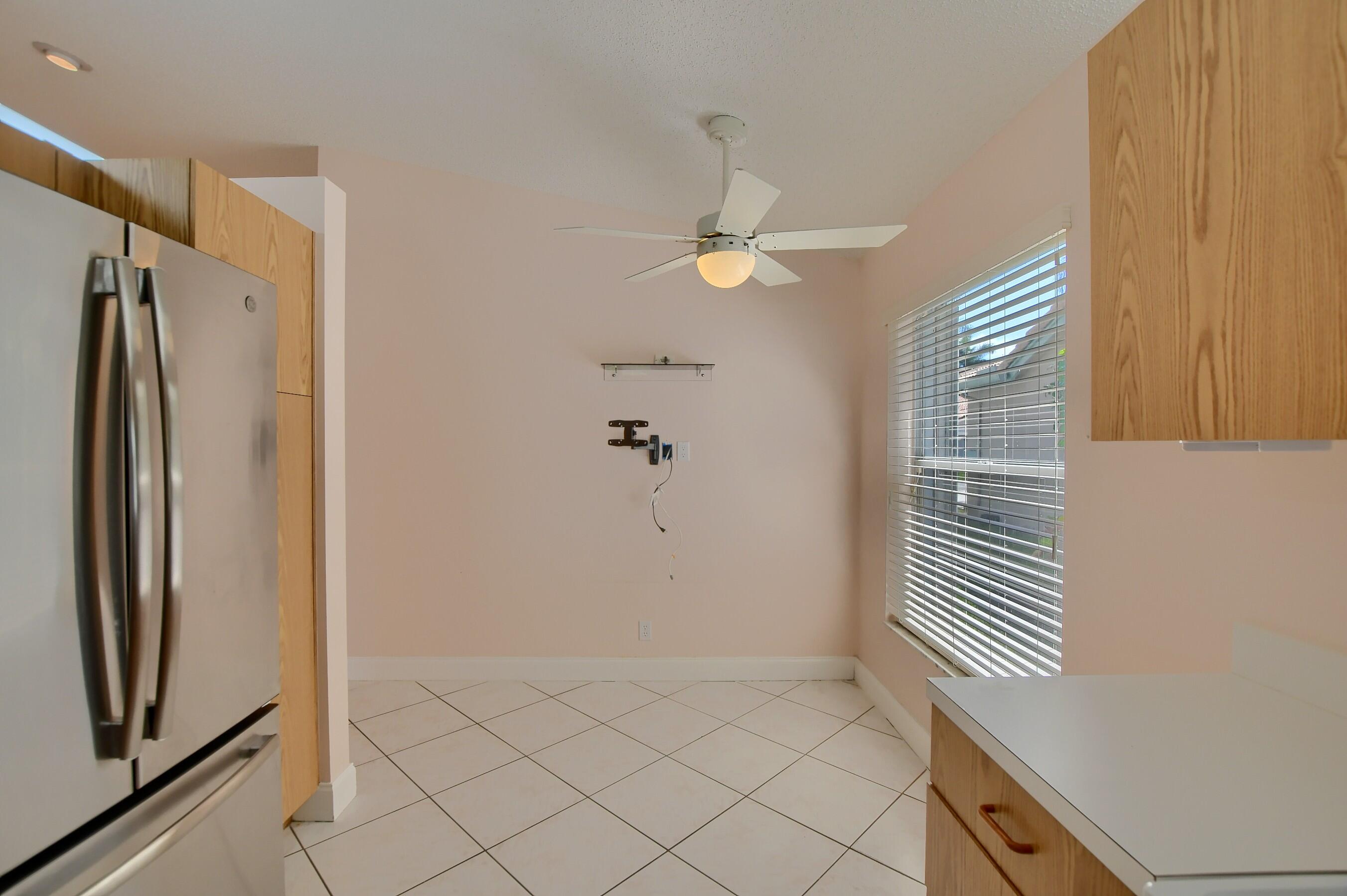 PALM ISLES - Residential