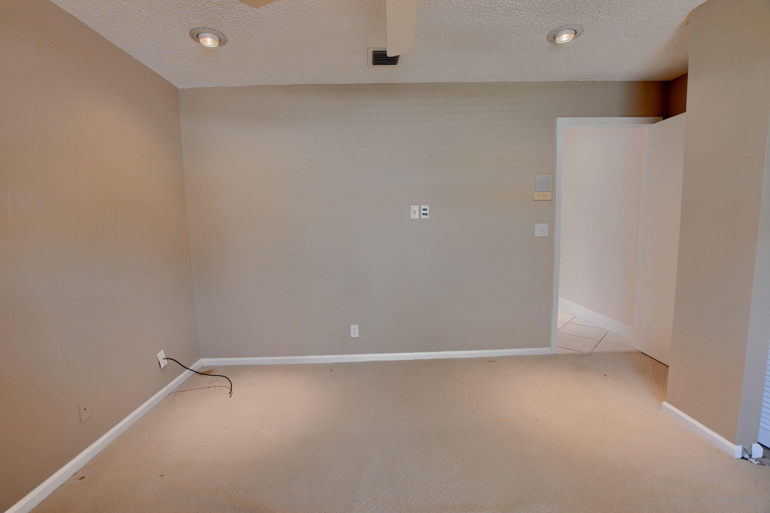 PALM ISLES - Residential