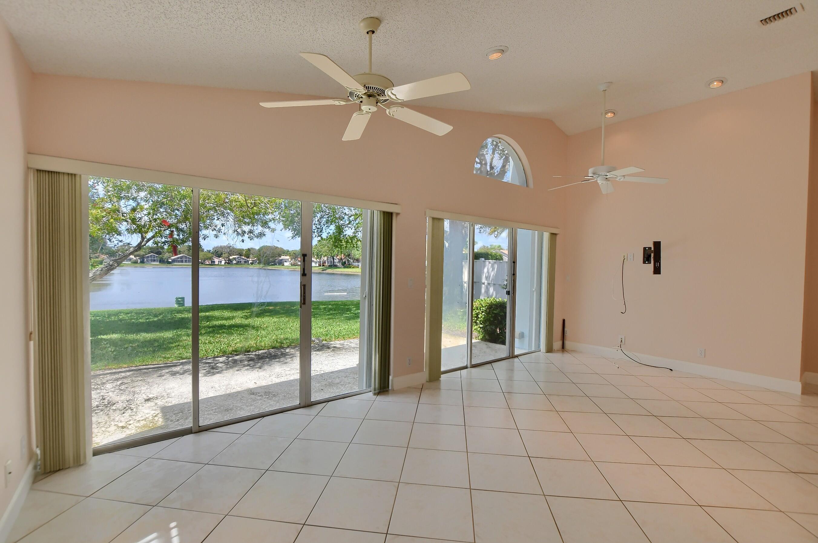 PALM ISLES - Residential