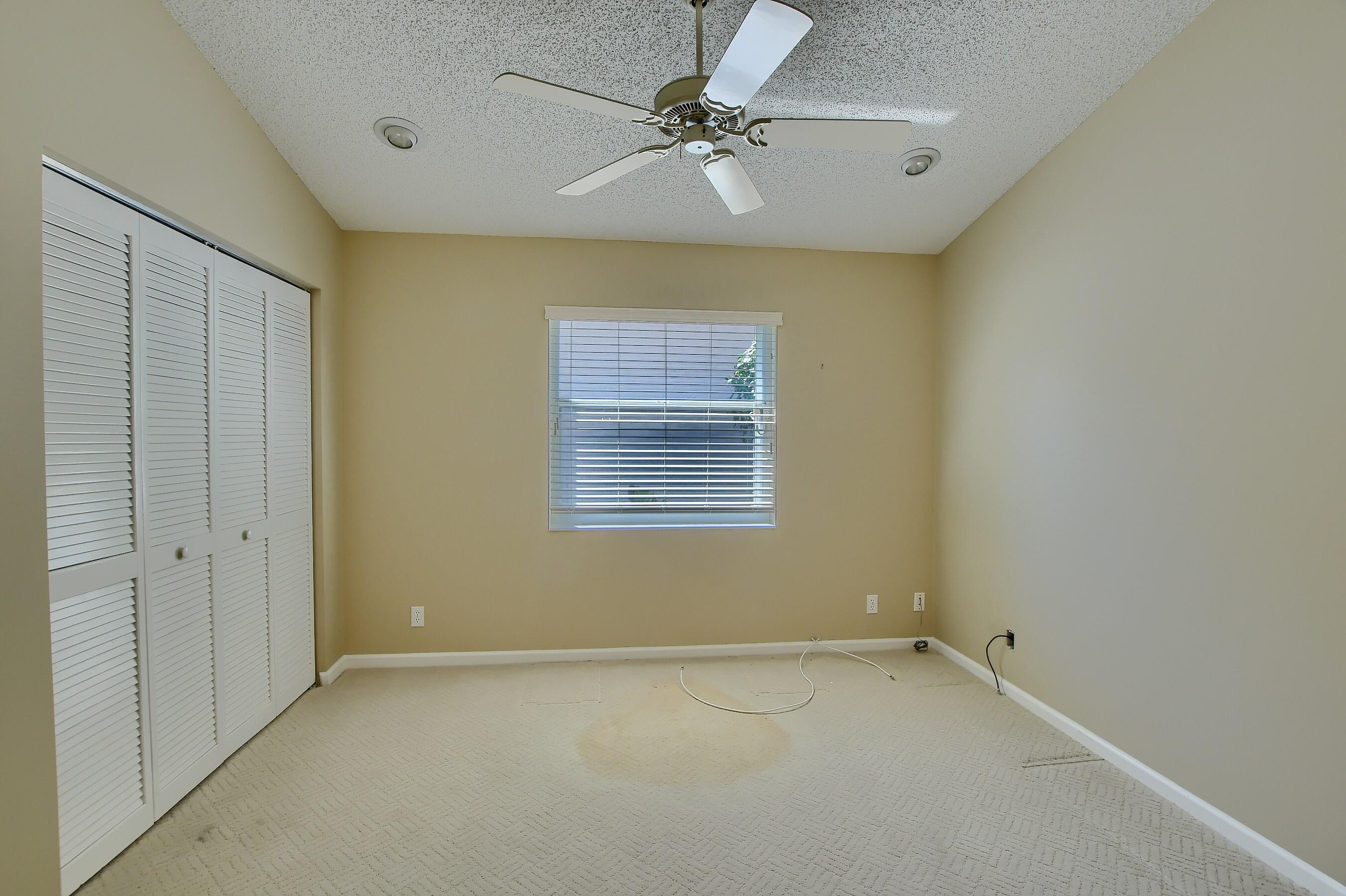 PALM ISLES - Residential