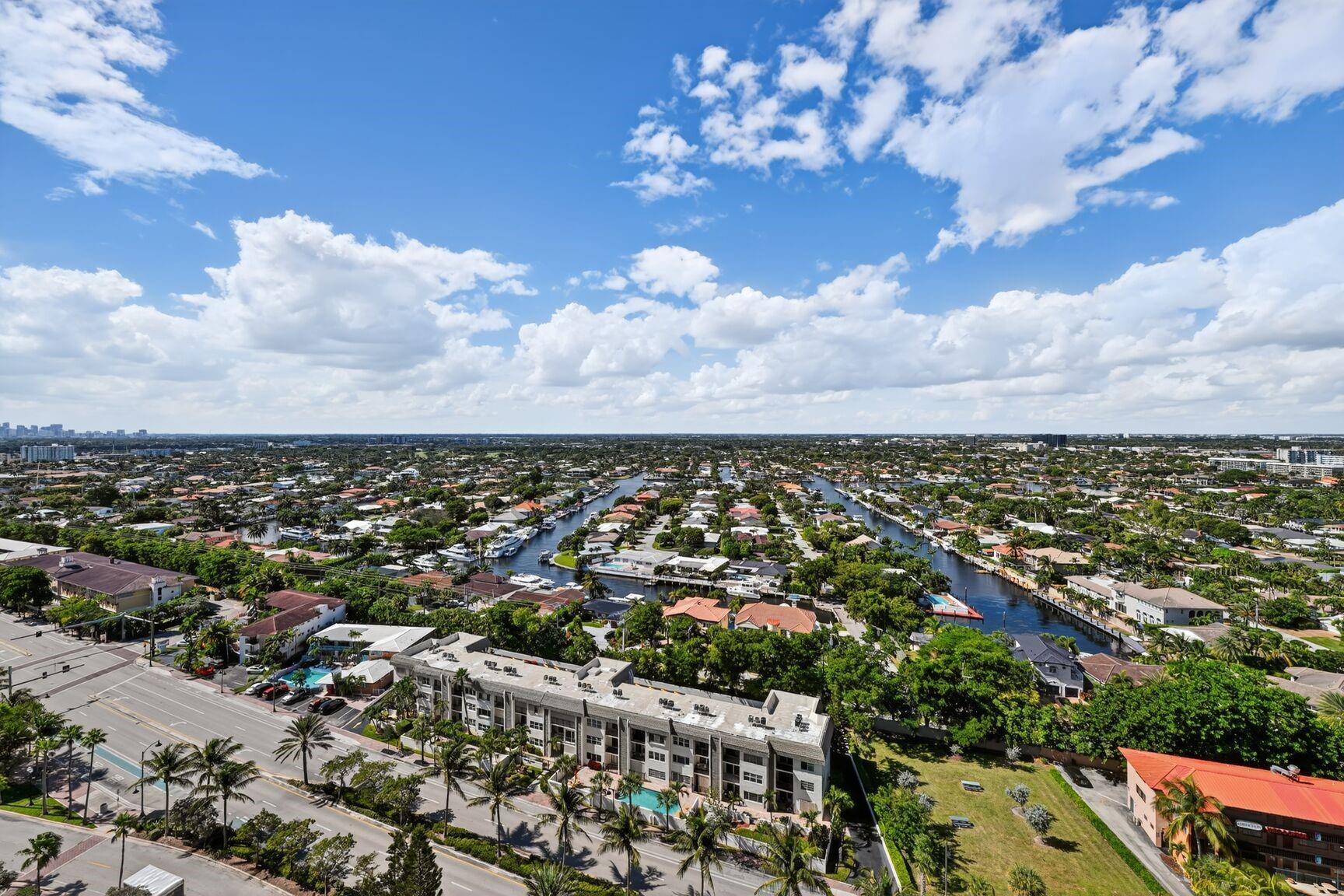 PLAZA SOUTH - Residential