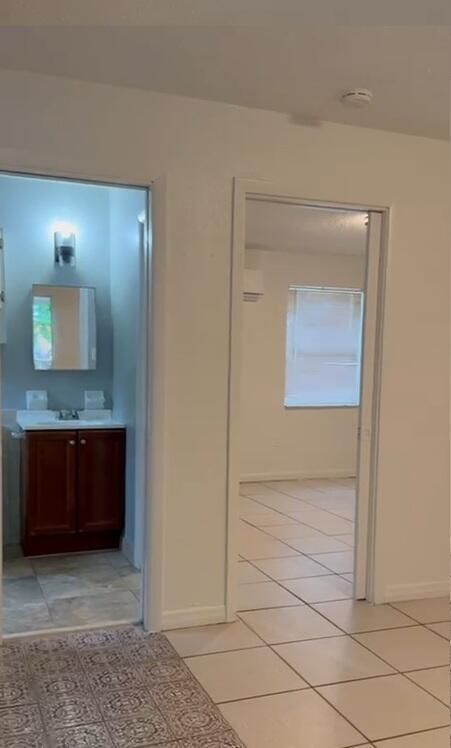 STRONG PARK - Residential Lease