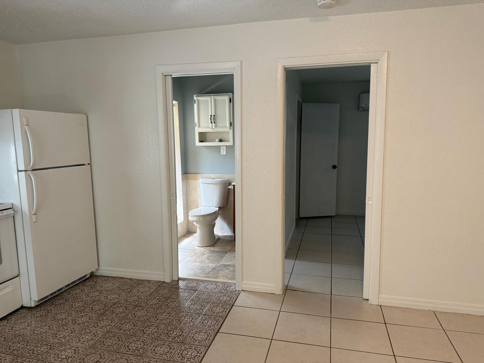 STRONG PARK - Residential Lease