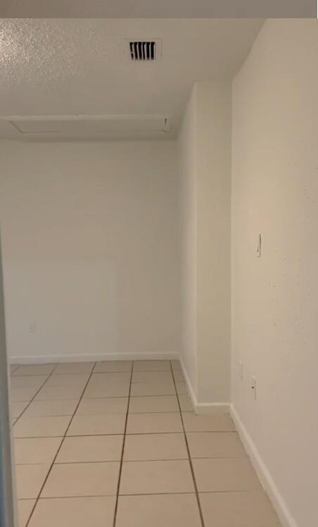 STRONG PARK - Residential Lease