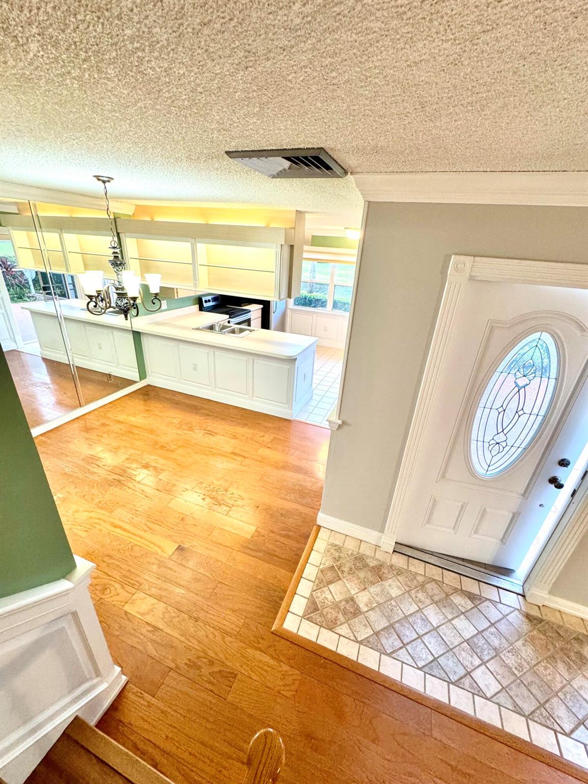 THE MEADOWS AT MARTIN DOW - Residential Lease