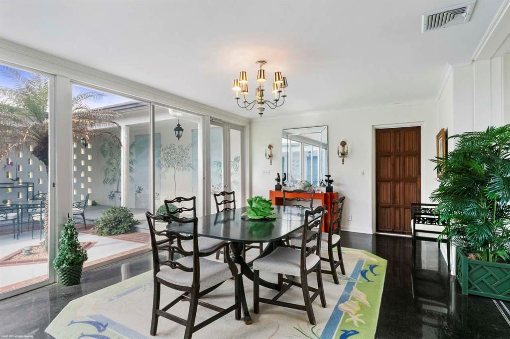 JUPITER ISLAND - Residential