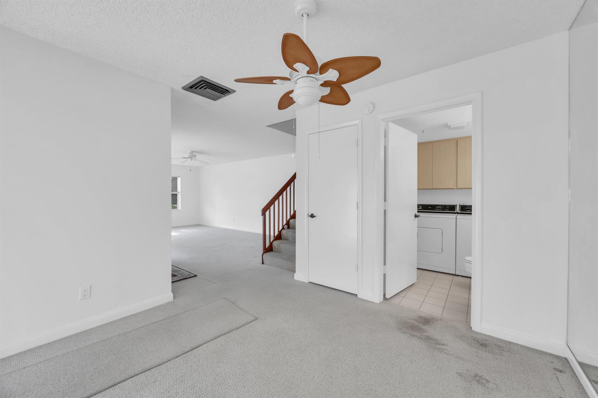 Wellesley at Lake Clarke - Residential