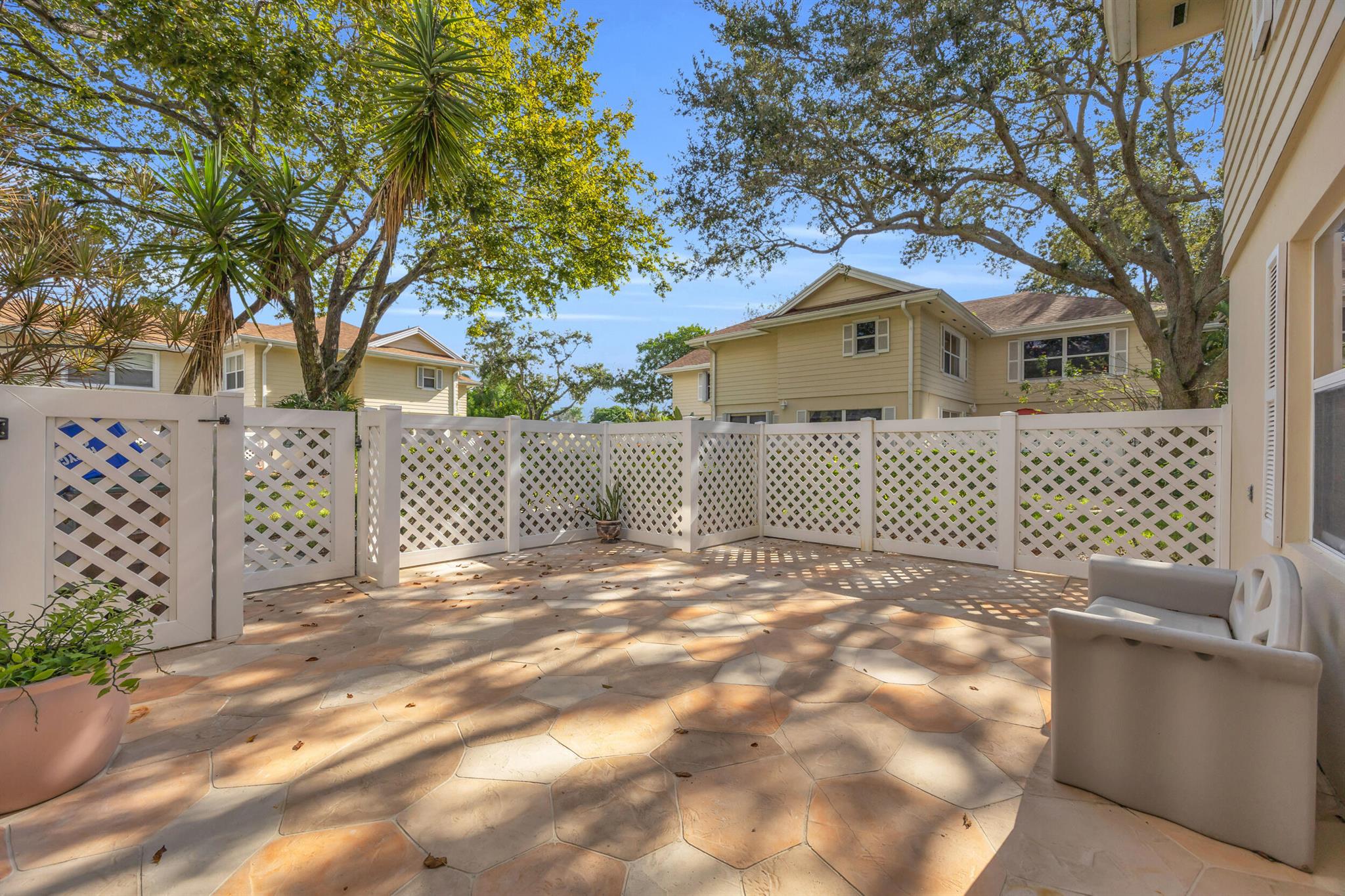 8130 Sedgewick Court 30b