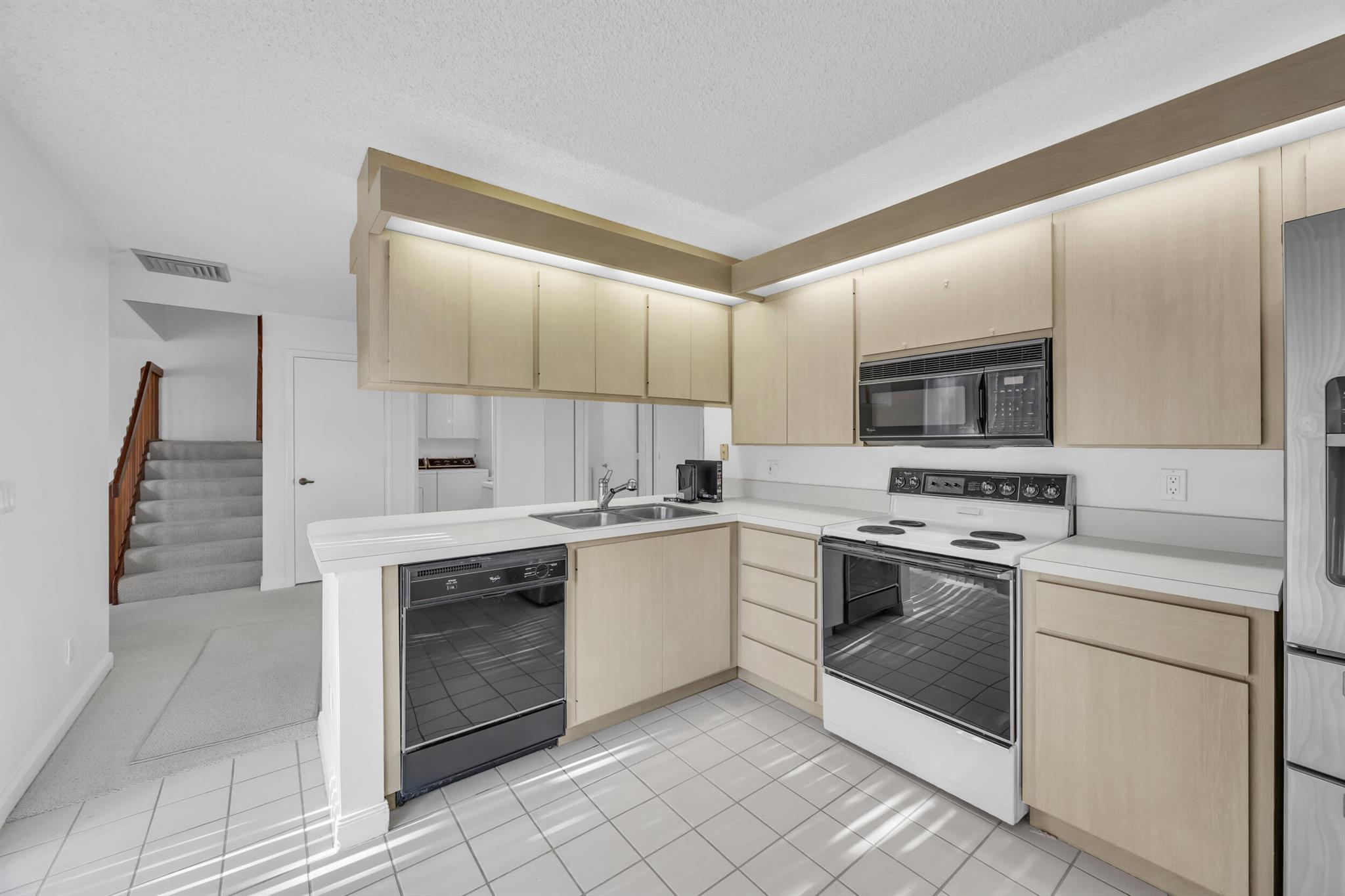 Wellesley at Lake Clarke - Residential