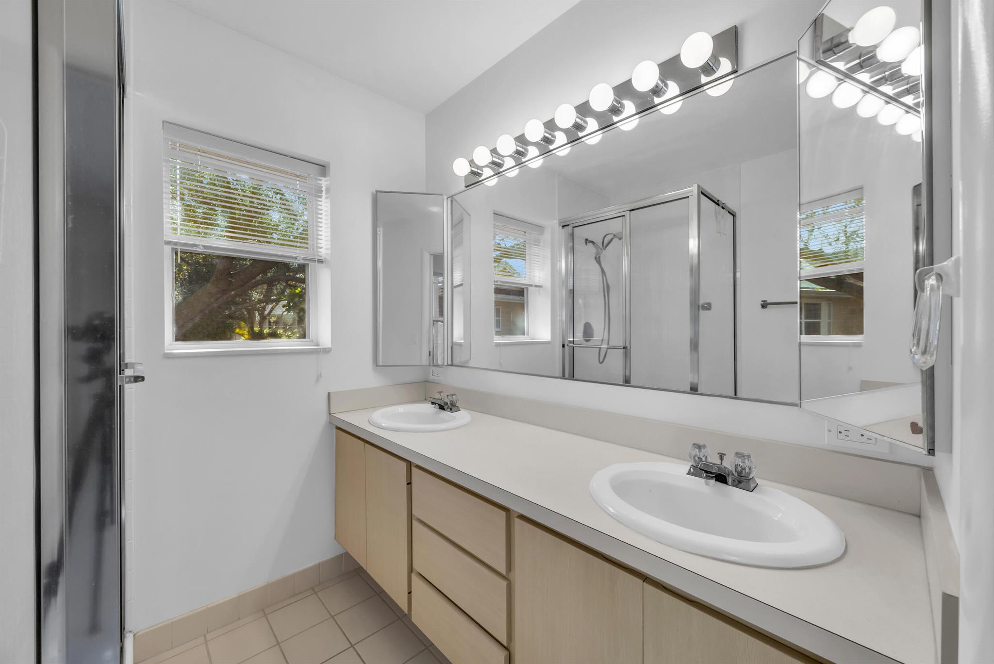 Wellesley at Lake Clarke - Residential