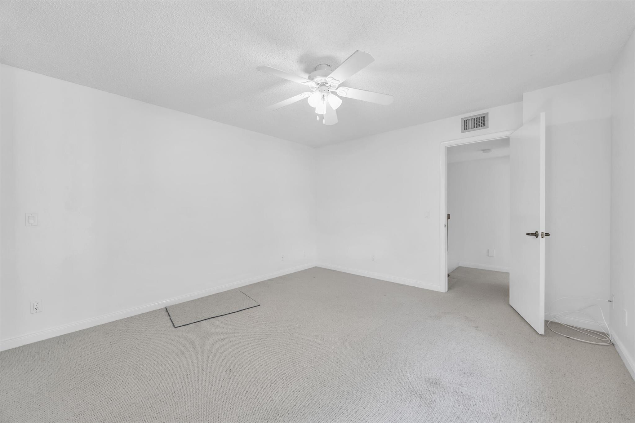 Wellesley at Lake Clarke - Residential