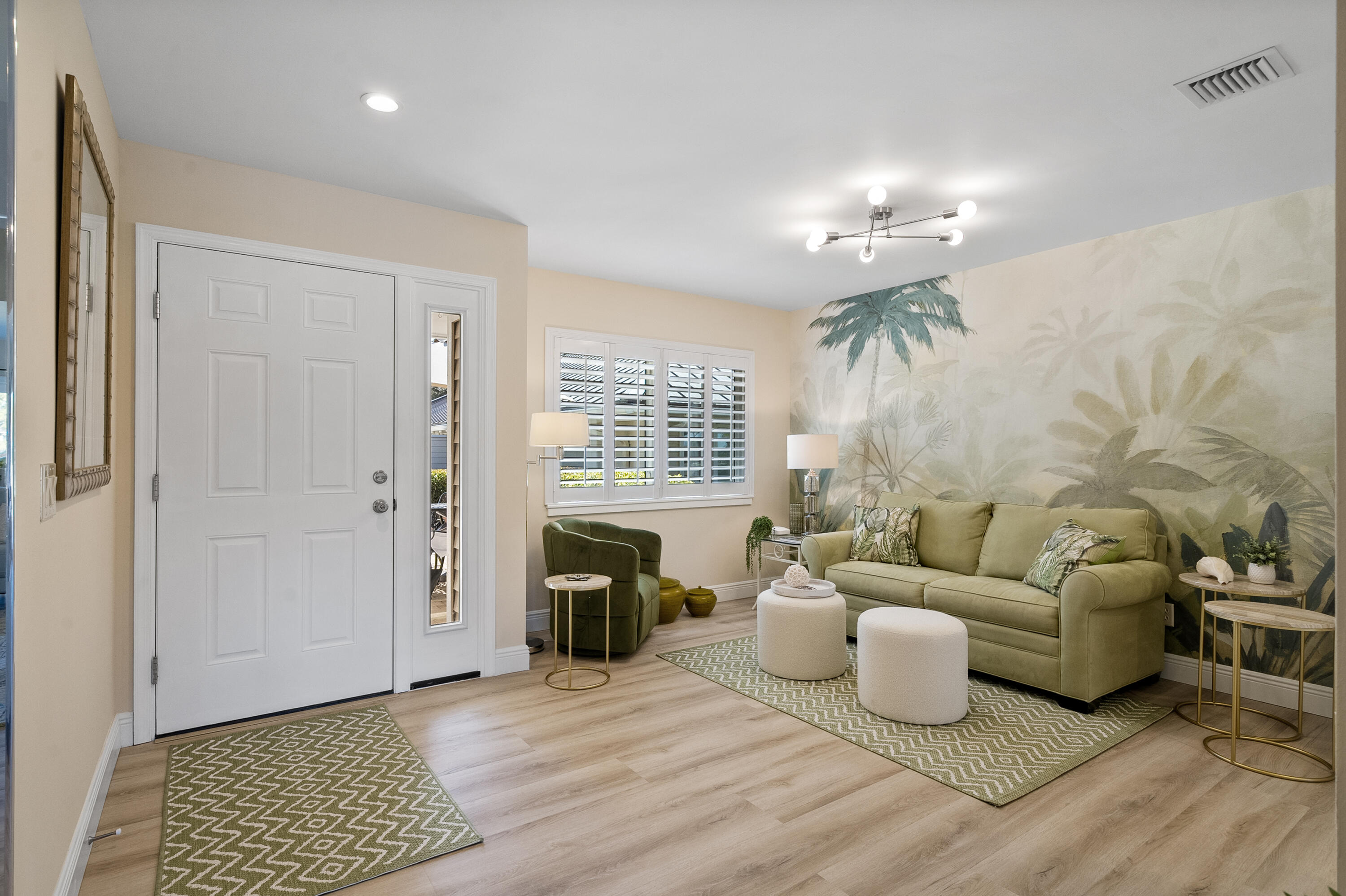 MARINER SANDS COUNTRY CLUB - GOLF COTTAGE - Residential